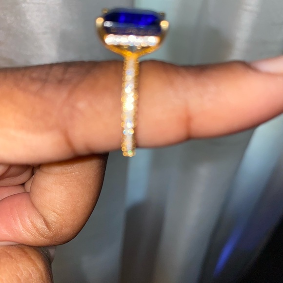 Genuine Blue Sapphire Engagement Ring - Picture 5 of 9